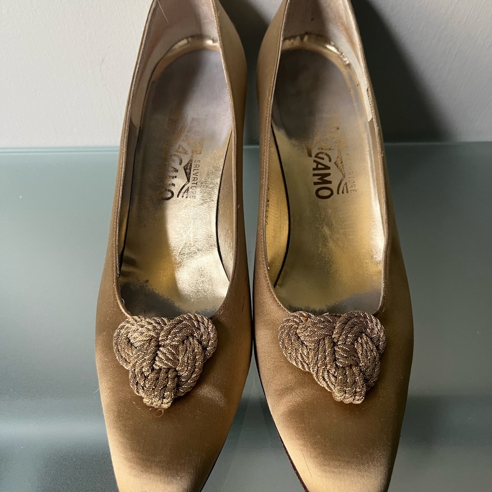 Salvatore Ferragamo Gold Heels with Intricate Design - Picture 9 of 12
